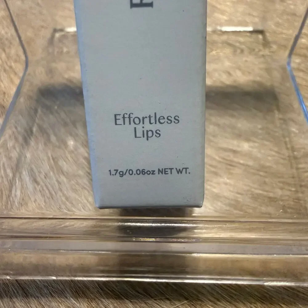 NEW Ravie Beauty Effortless Lips Peony Petal Pink 3 In‎ 1 Balm Gloss Hydrating